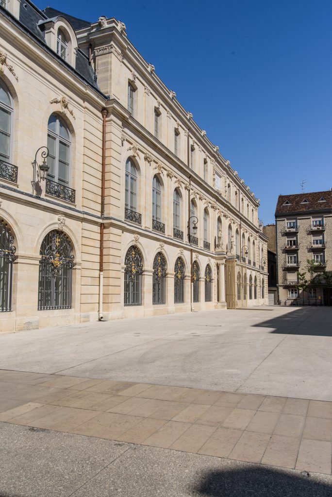 Pałac książąt burgundzkich w Dijon
