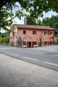 Osteria al Castello w Folio