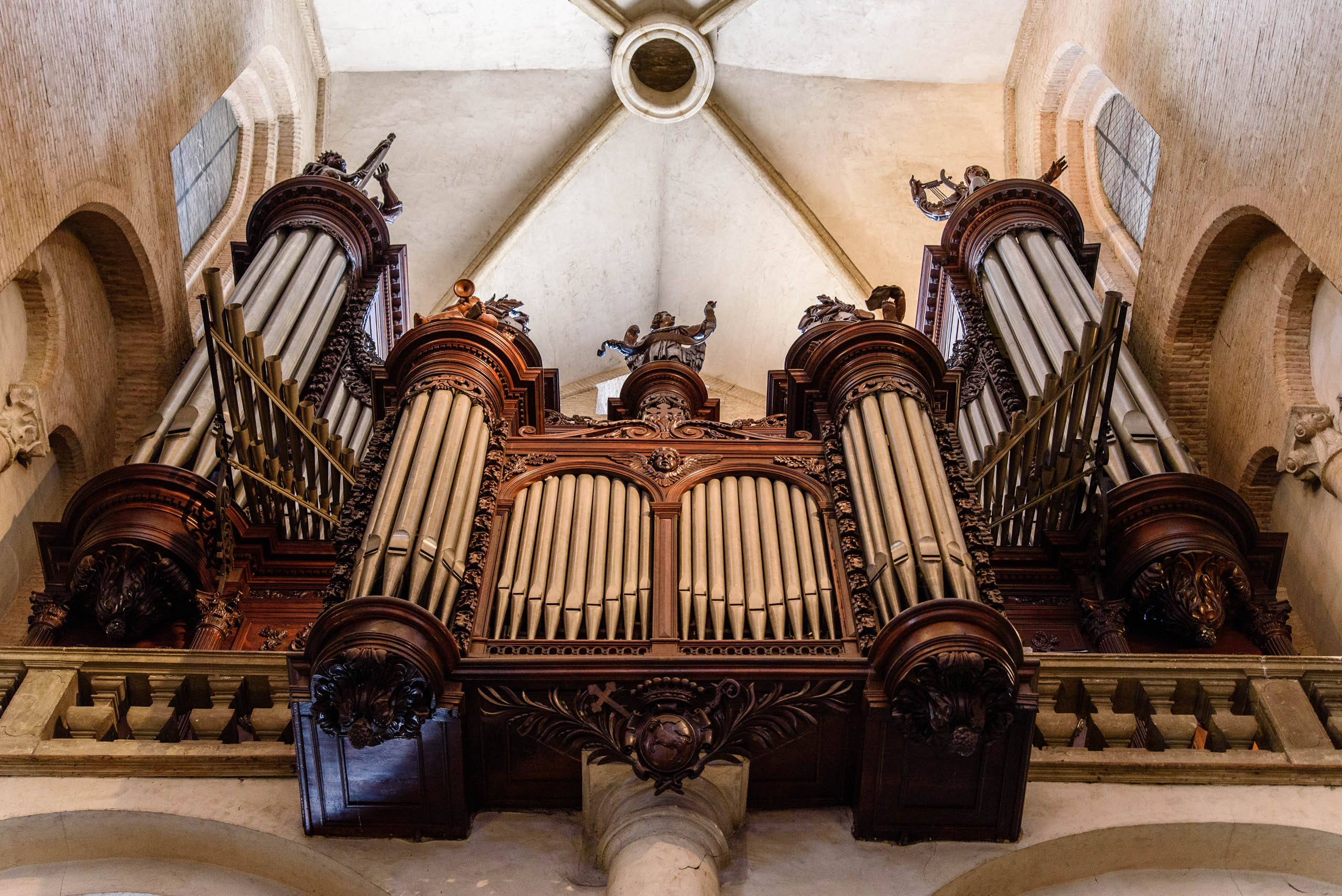 Organy w Basilique Saint-Sernin
