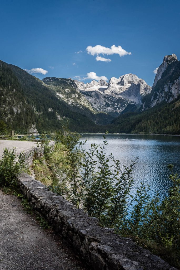 Jezioro Vorderer Gosausee i lodowiec Dachstein