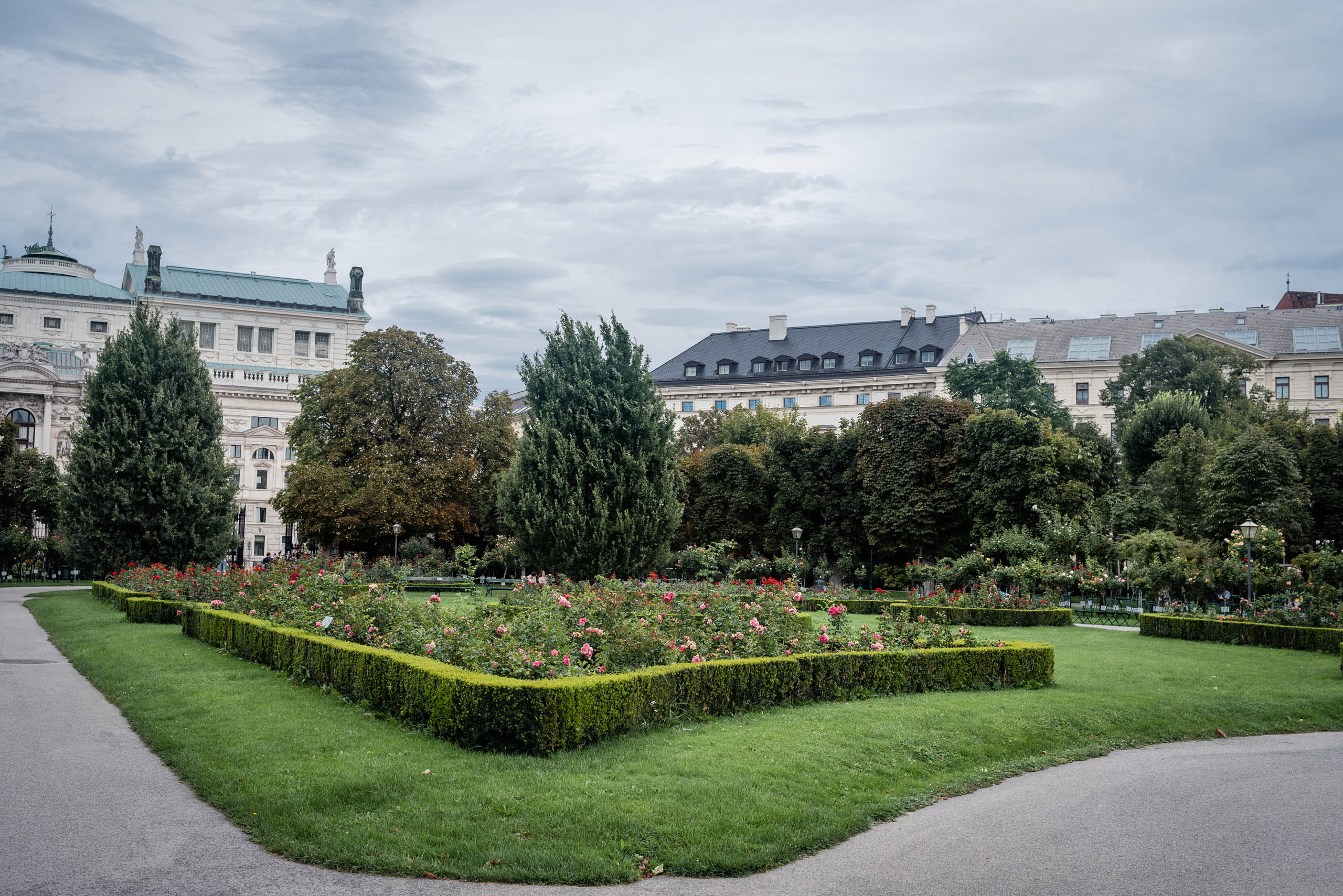 Volksgarten - ogrody w centrum Wiednia