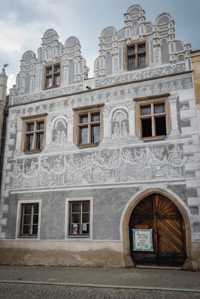 Slavonice to renesansowo-średniowieczne miasto w południowych Czechach. Można tu obejrzeć najstarsze po Pradze przykłady 
