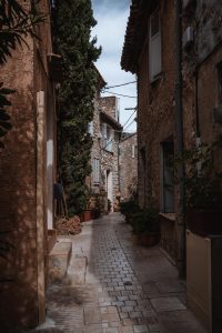 Mougins