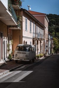 Volkswagen T1 w Bajardo
