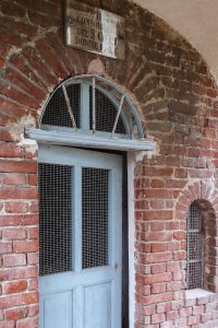 Kapliczka przy Cascina Cappelle