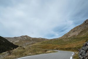 W kierunku Col de la Bonette